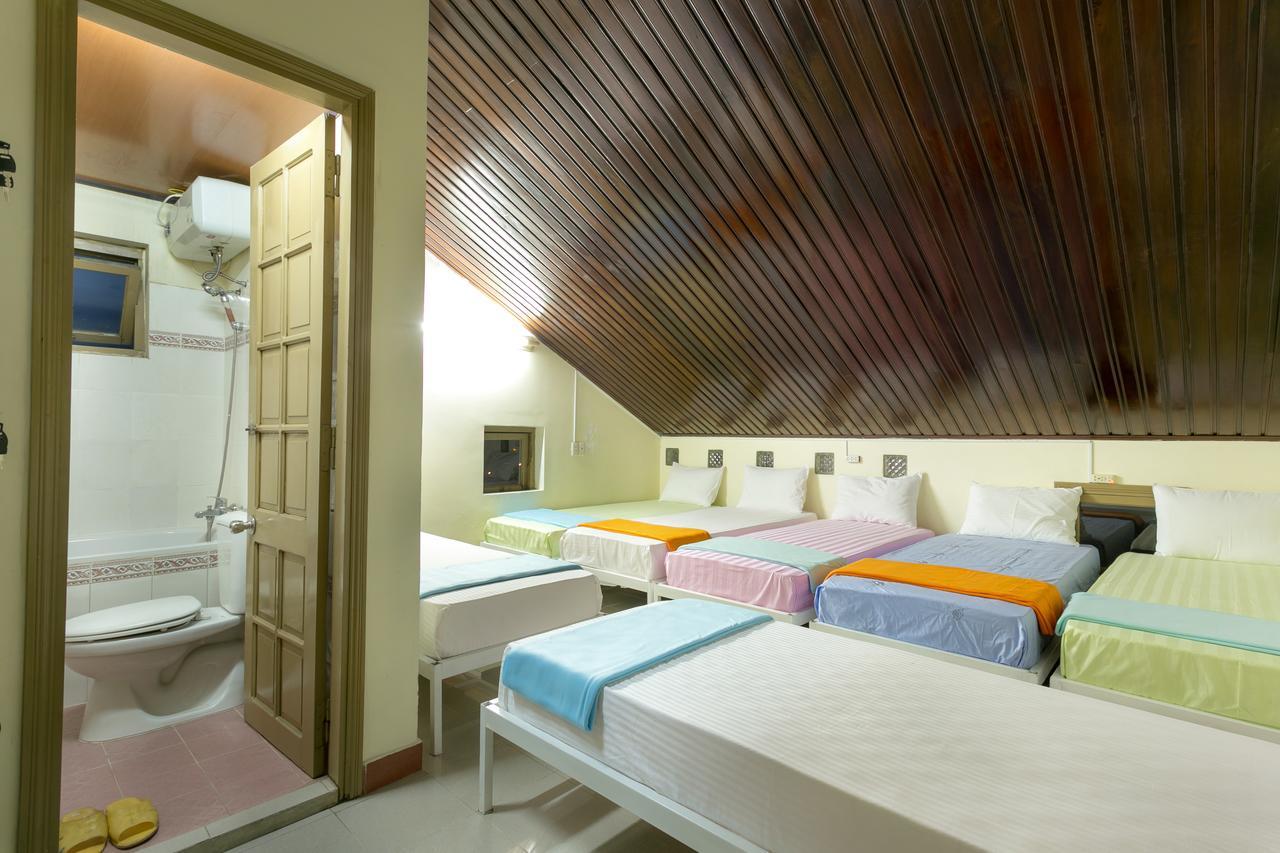 Mr. Che Backpackers Hostel Hoi An Exterior photo